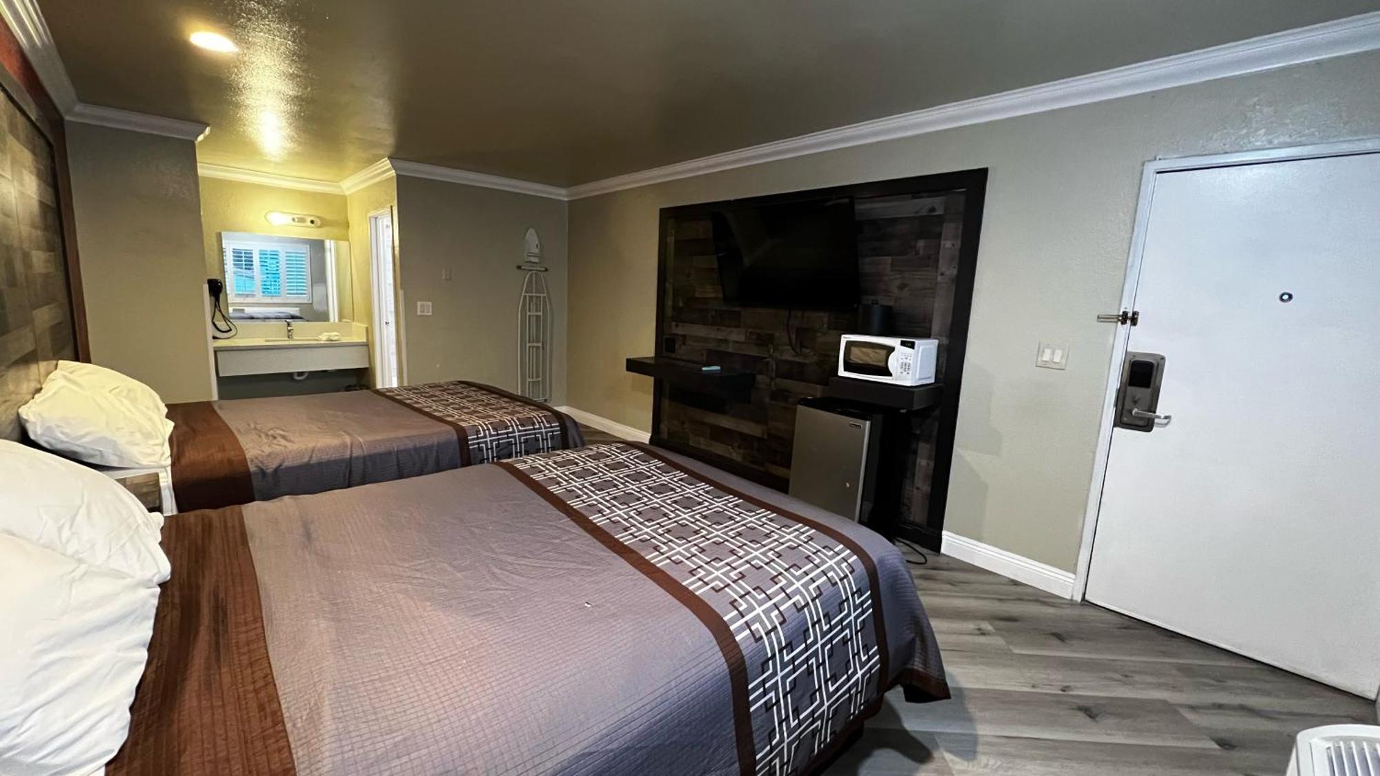 New American Inn & Suites Orange Dış mekan fotoğraf